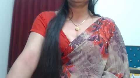 Snapshot of desimaisa130 chatting on September 15, 5:02 pm Maisa online show from September 15, 5:02 pm