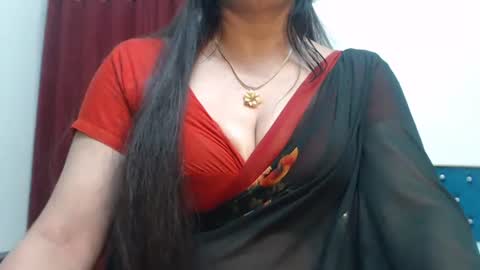 Snapshot of desimaisa130 chatting on September 28, 6:02 pm Maisa online show from September 28, 6:02 pm