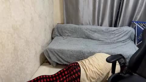 Snapshot of desiredude9 chatting on September 9, 6:51 pm desiredude9 online show from September 9, 6:51 pm