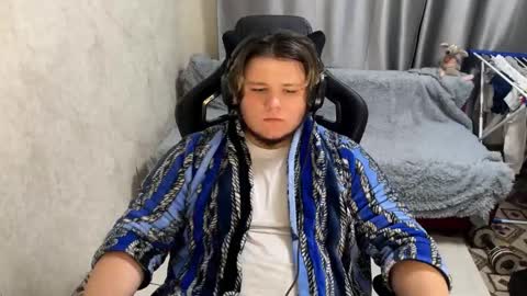 Snapshot of desiredude9 chatting on September 14, 5:12 pm desiredude9 online show from September 14, 5:12 pm