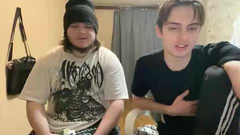 Snapshot of desiredude9 chatting on February 23, 6:49 pm desiredude9 online show from February 23, 6:49 pm