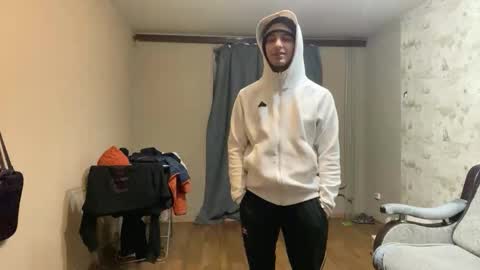 Snapshot of desiredude9 chatting on March 1, 6:43 pm desiredude9 online show from March 1, 6:43 pm