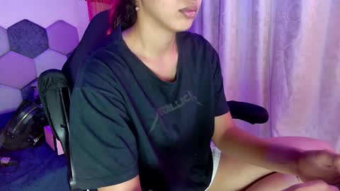 TORI AND MR. BEAR online show from February 20, 12:27 pm