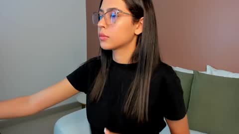 desire online show from September 18, 12:07 pm