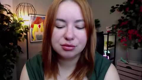 LAYLA online show from October 2, 6:31 am