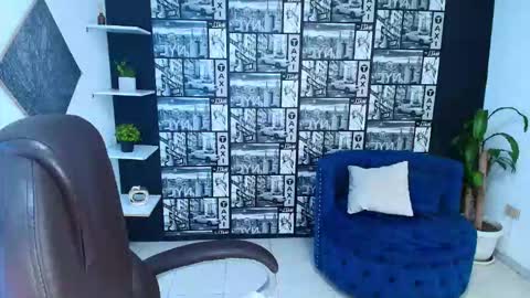 Desiring Angel online show from November 14, 5:06 am