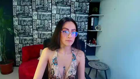 Snapshot of desiring__angel chatting on April 26, 11:46 pm Desiring Angel online show from April 26, 11:46 pm