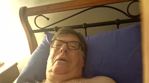 Desmon1958 online show from February 6, 6:11 pm