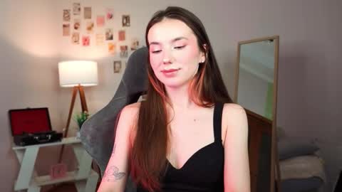 Maya online show from December 21, 4:52 am