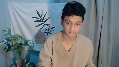 Snapshot of destroyer_joshx chatting on October 15, 8:20 pm destroyer_joshx online show from October 15, 8:20 pm