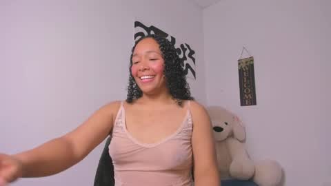 desty_y online show from April 16, 1:28 am