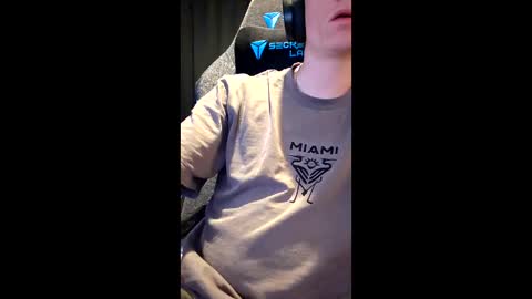 Snapshot of detoxicss chatting on May 22, 1:02 am detoxicss online show from May 22, 1:02 am