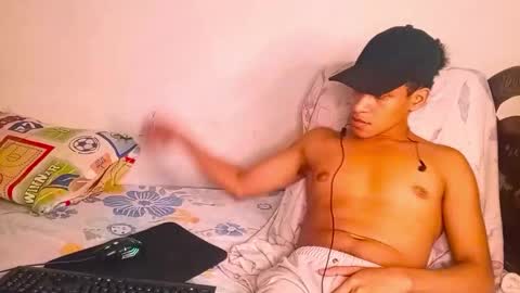 deus_steim online show from November 11, 4:56 am