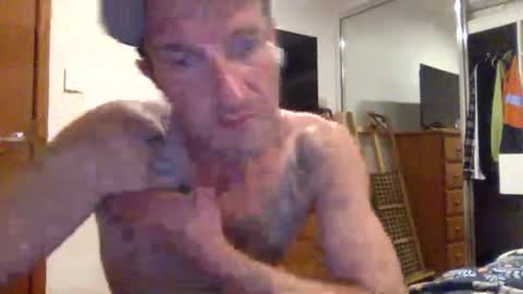 Snapshot of deusemcee92 chatting on April 19, 2:49 pm deusemcee92 online show from April 19, 2:49 pm