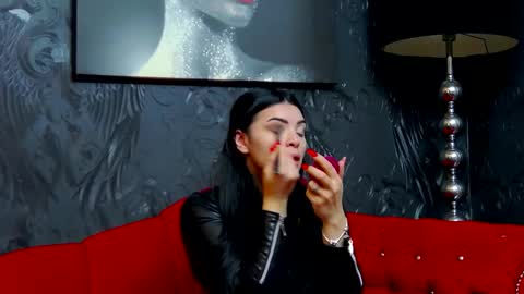 Snapshot of devashaqueen chatting on February 18, 8:32 am Devasha online show from February 18, 8:32 am