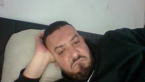 Snapshot of devil_angel66 chatting on December 20, 3:19 pm devil_angel66 online show from December 20, 3:19 pm