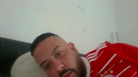 Snapshot of devil_angel66 chatting on April 20, 5:26 pm devil_angel66 online show from April 20, 5:26 pm