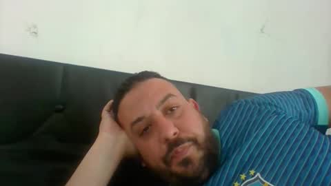 Snapshot of devil_angel66 chatting on April 27, 2:26 pm devil_angel66 online show from April 27, 2:26 pm