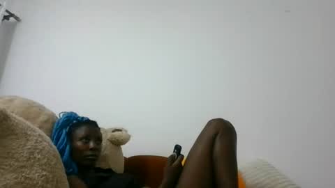 Snapshot of devilish_3710 chatting on July 28, 7:39 pm devilish_3710 online show from July 28, 7:39 pm