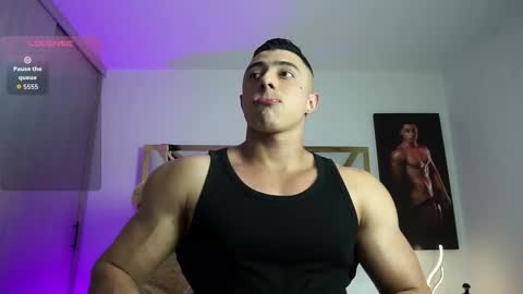 Snapshot of devin_hunter chatting on February 11, 10:59 pm Devin Hunter online show from February 11, 10:59 pm