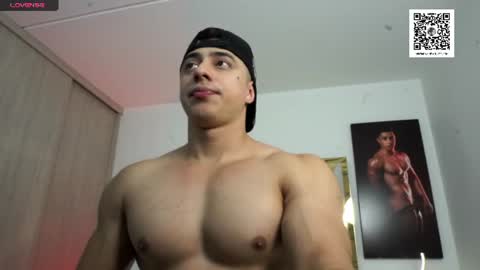 Devin Hunter online show from June 20, 11:07 pm