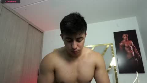 Devin Hunter online show from June 30, 2:40 pm