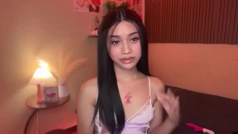 Devine Greyson online show from November 21, 3:33 pm