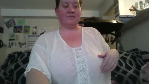 devine_vixen online show from February 25, 4:42 pm