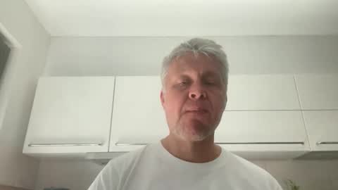 Snapshot of devon_nite chatting on June 8, 9:53 am Devon online show from June 8, 9:53 am