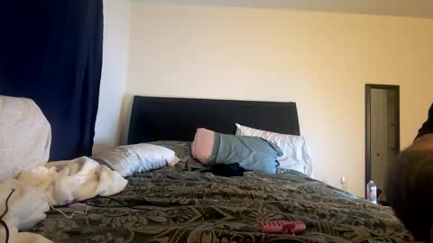 come play  online show from April 5, 10:29 pm