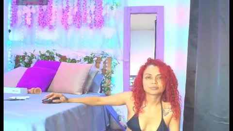 Snapshot of devora_harper chatting on November 24, 11:54 am devora_harper online show from November 24, 11:54 am