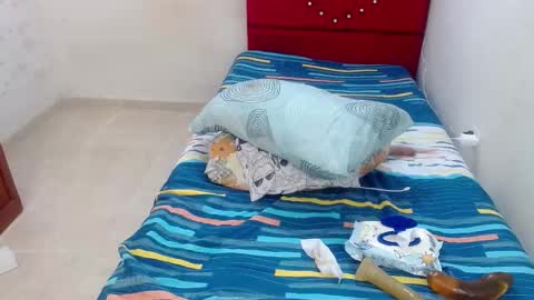 Devora.. online show from March 12, 3:51 pm