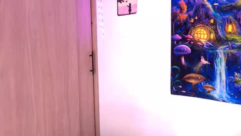 Snapshot of devours_fire chatting on November 5, 7:03 pm Sara 3 online show from November 5, 7:03 pm