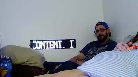 devykitten online show from April 4, 6:33 am