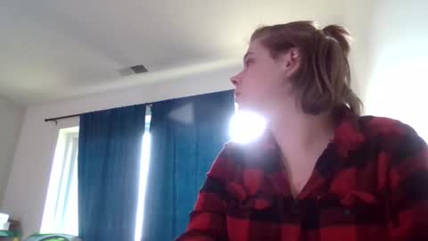 devykitten online show from April 29, 5:30 pm