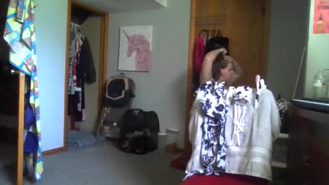 devykitten online show from May 29, 5:55 pm