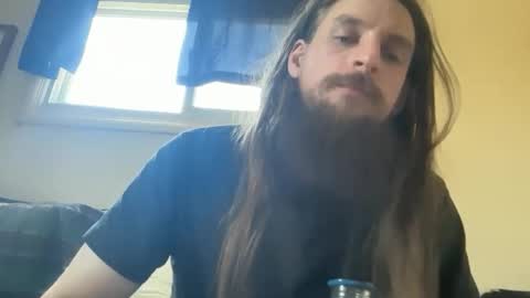 deweydreams online show from April 12, 4:01 pm