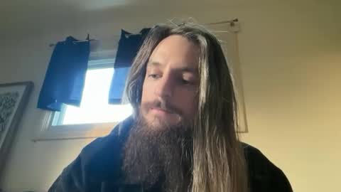Snapshot of deweydreams chatting on May 8, 10:31 am deweydreams online show from May 8, 10:31 am