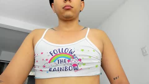 Snapshot of dewolk chatting on January 17, 8:08 am thumb up me please its important online show from January 17, 8:08 am