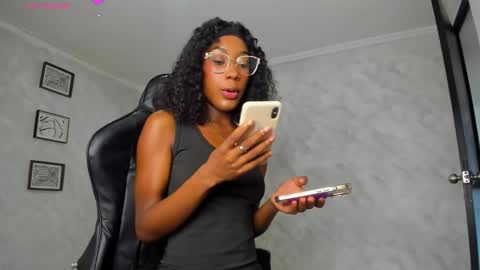 Madisson online show from February 4, 8:58 pm