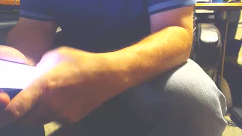 Snapshot of dfwgonewrong chatting on January 14, 2:06 am dfwgonewrong online show from January 14, 2:06 am