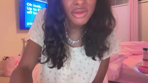 Snapshot of di0rd0lly chatting on May 26, 9:38 am Dolly online show from May 26, 9:38 am