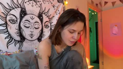 Di Alex online show from January 12, 1:05 pm