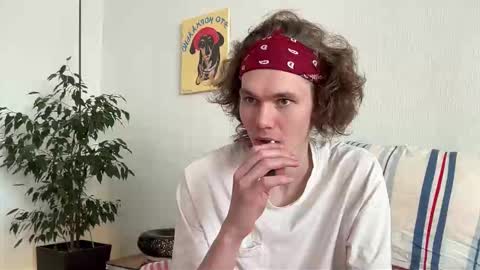 Di Alex online show from February 5, 8:41 am