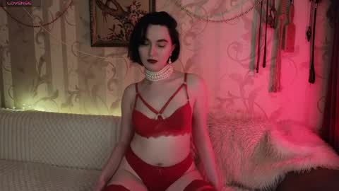 Diana Di Honey online show from May 12, 4:26 pm