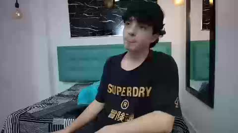   online show from October 27, 8:24 pm