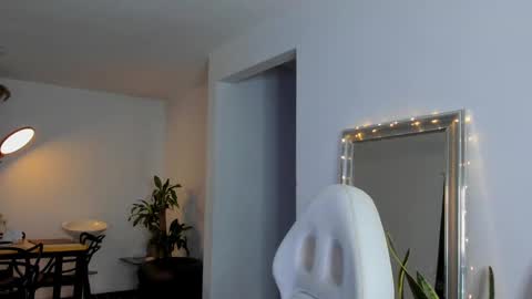 Diego online show from December 27, 3:42 am