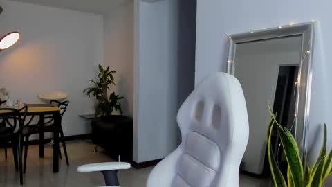 Diego online show from December 28, 2:54 am