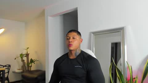 Diego online show from February 5, 11:06 pm