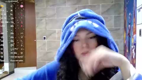 Snapshot of diamond_curls05 chatting on July 31, 4:06 pm DiamondCurls online show from July 31, 4:06 pm